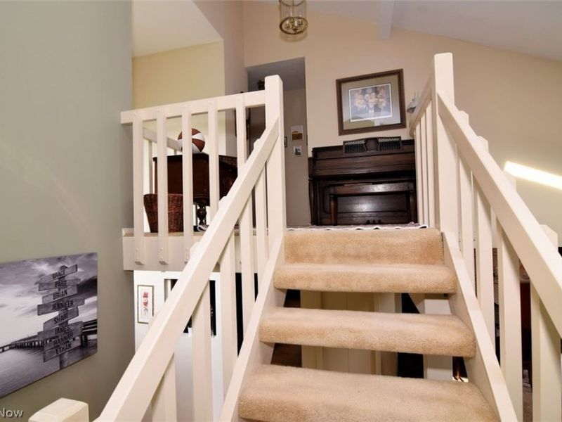 10 Windrush, Beachwood, OH 44122 Photo 20