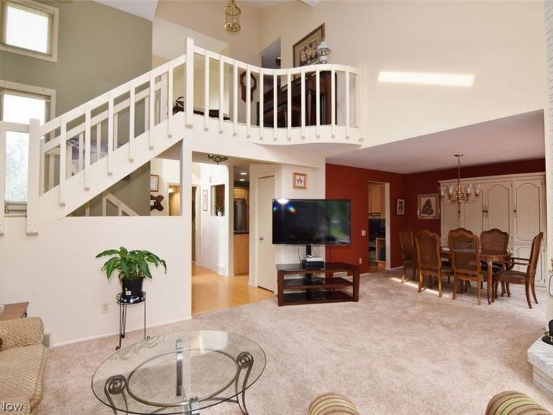 10 Windrush, Beachwood, OH 44122 Photo 6