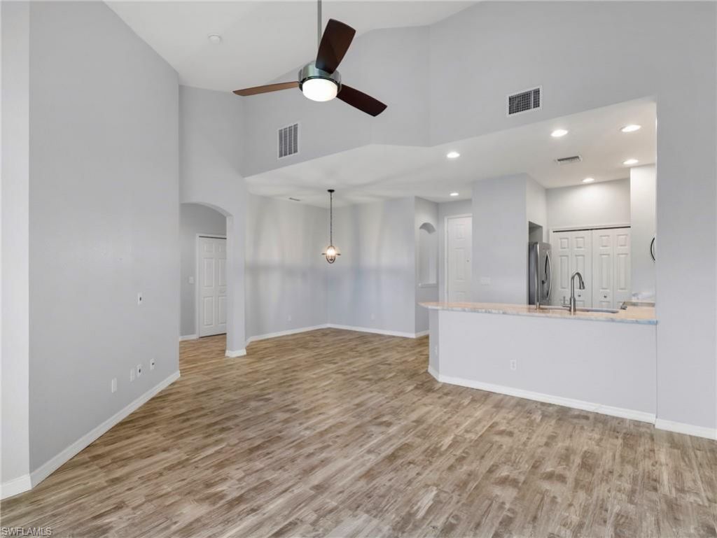 4231 Liron Ave, Unit 202, Fort Myers, FL 33916 Photo