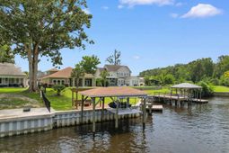 352 Waterside Dr. photo 4