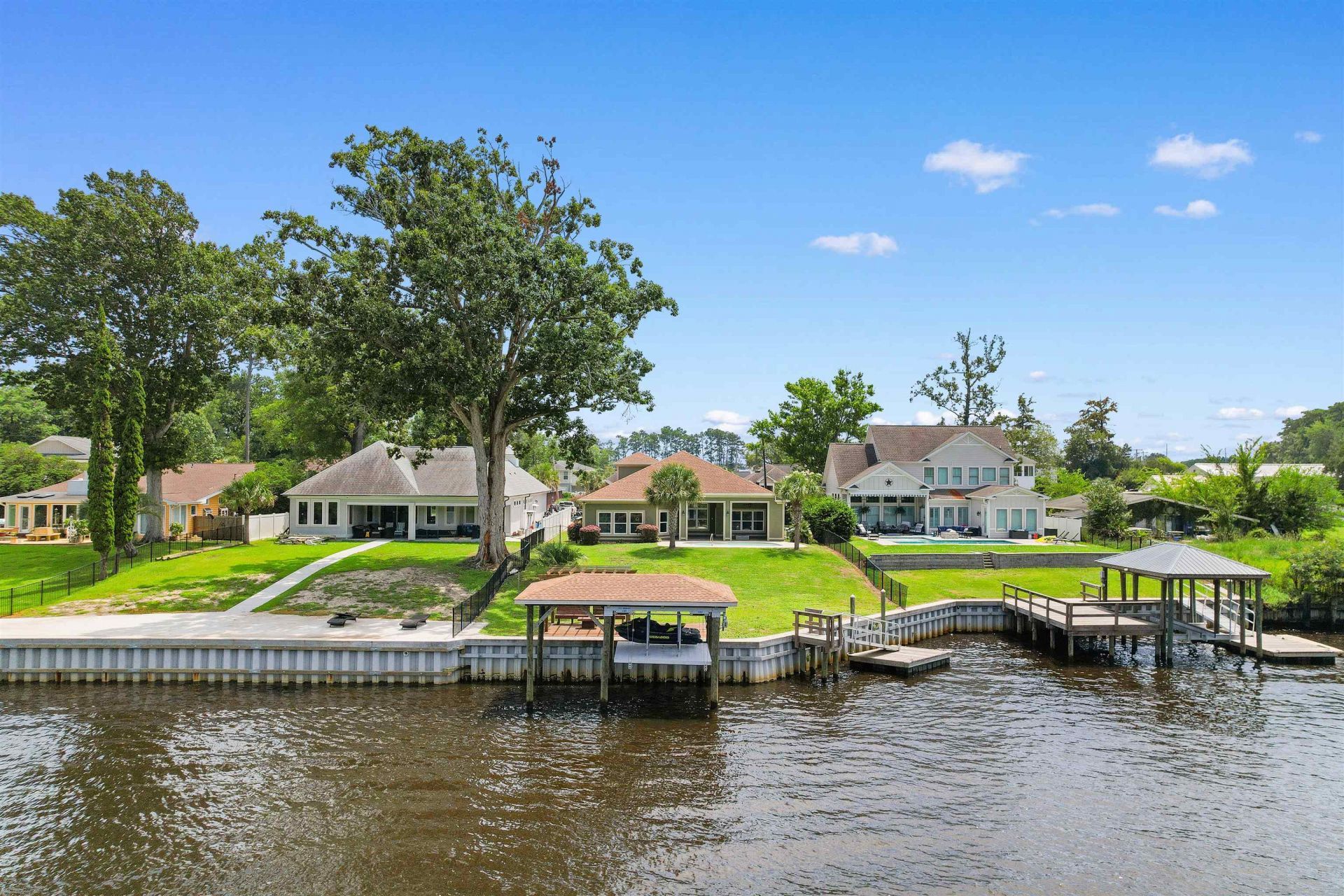 352 Waterside Dr. Photo 53