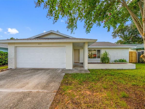 6853 SANDWATER TRAIL N, PINELLAS PARK, FL 33781