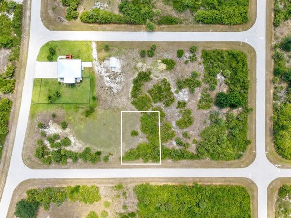 7226 COBURN STREET , PORT CHARLOTTE, FL 33981