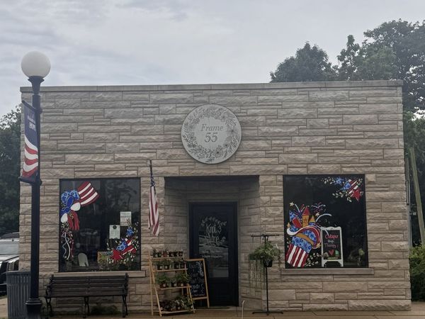 343 Washington Street , Hope, IN 47246