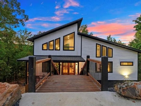 344 VIRGINIA PINE Place, Broken Bow, OK 74728