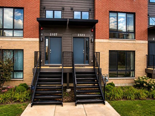 2323 prestige Place , Unit 1, Schaumburg, IL 60173