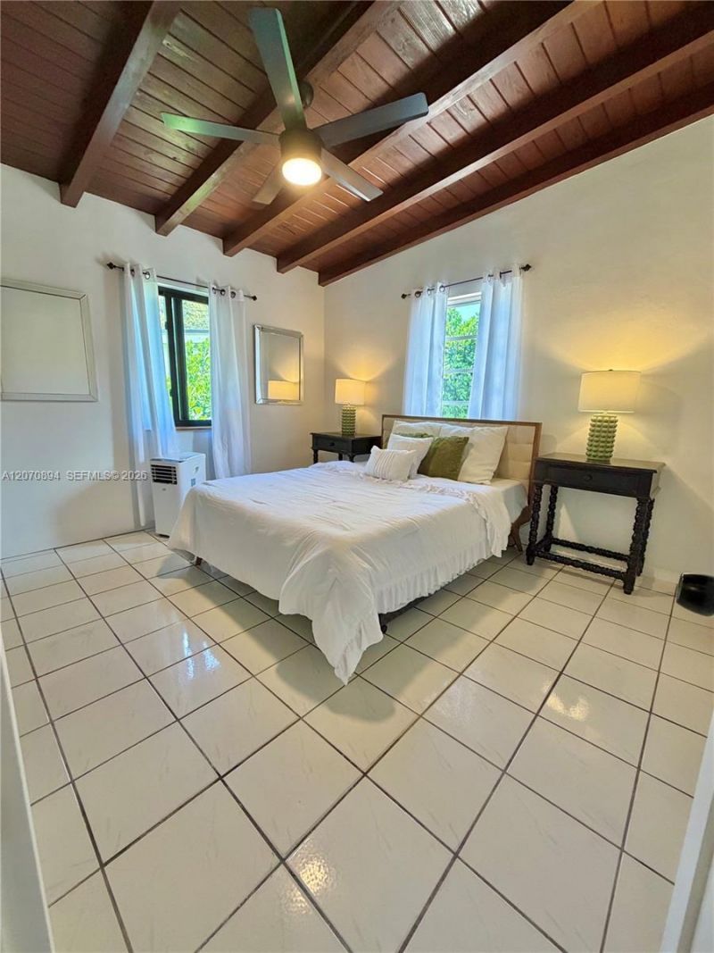 6561 SW 34th St , Miami, FL 33155 Photo