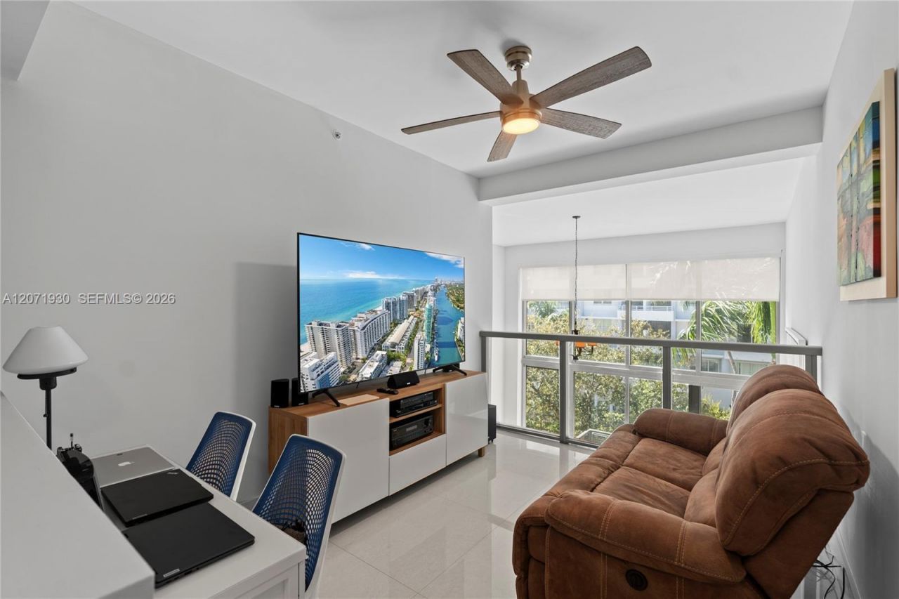 6000 Collins Ave , Unit 336, Miami Beach, FL 33140 Photo