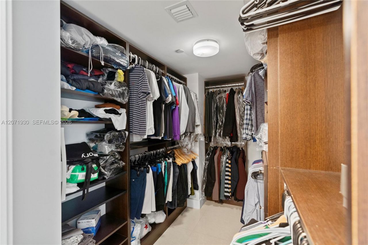 6000 Collins Ave , Unit 336, Miami Beach, FL 33140 Photo