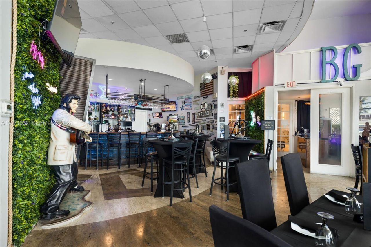 5445 Collins Ave , Unit CU-2A, Miami Beach, FL 33140 Photo