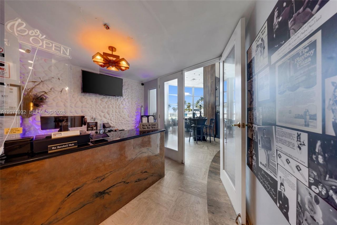 5445 Collins Ave , Unit CU-2A, Miami Beach, FL 33140 Photo