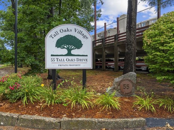 55 Tall Oaks Drive, Unit 705, Weymouth, MA 02190