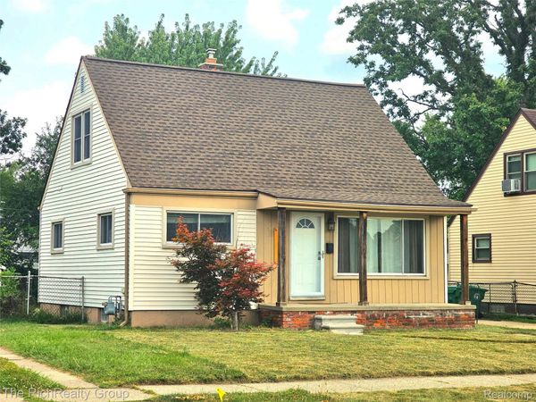 28522 Cambridge Street , Garden, Mi 48135