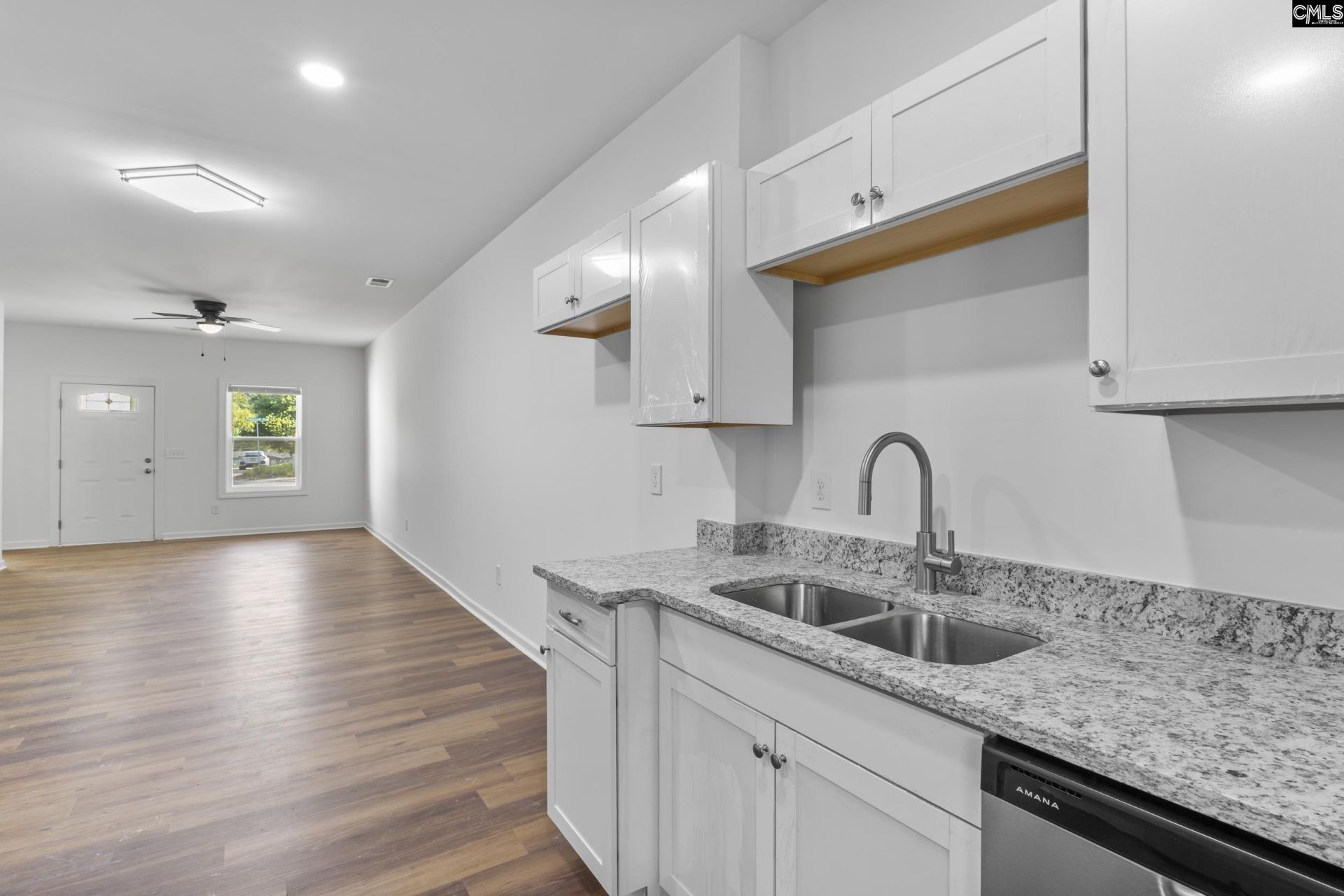921 Prescott Road Photo 17