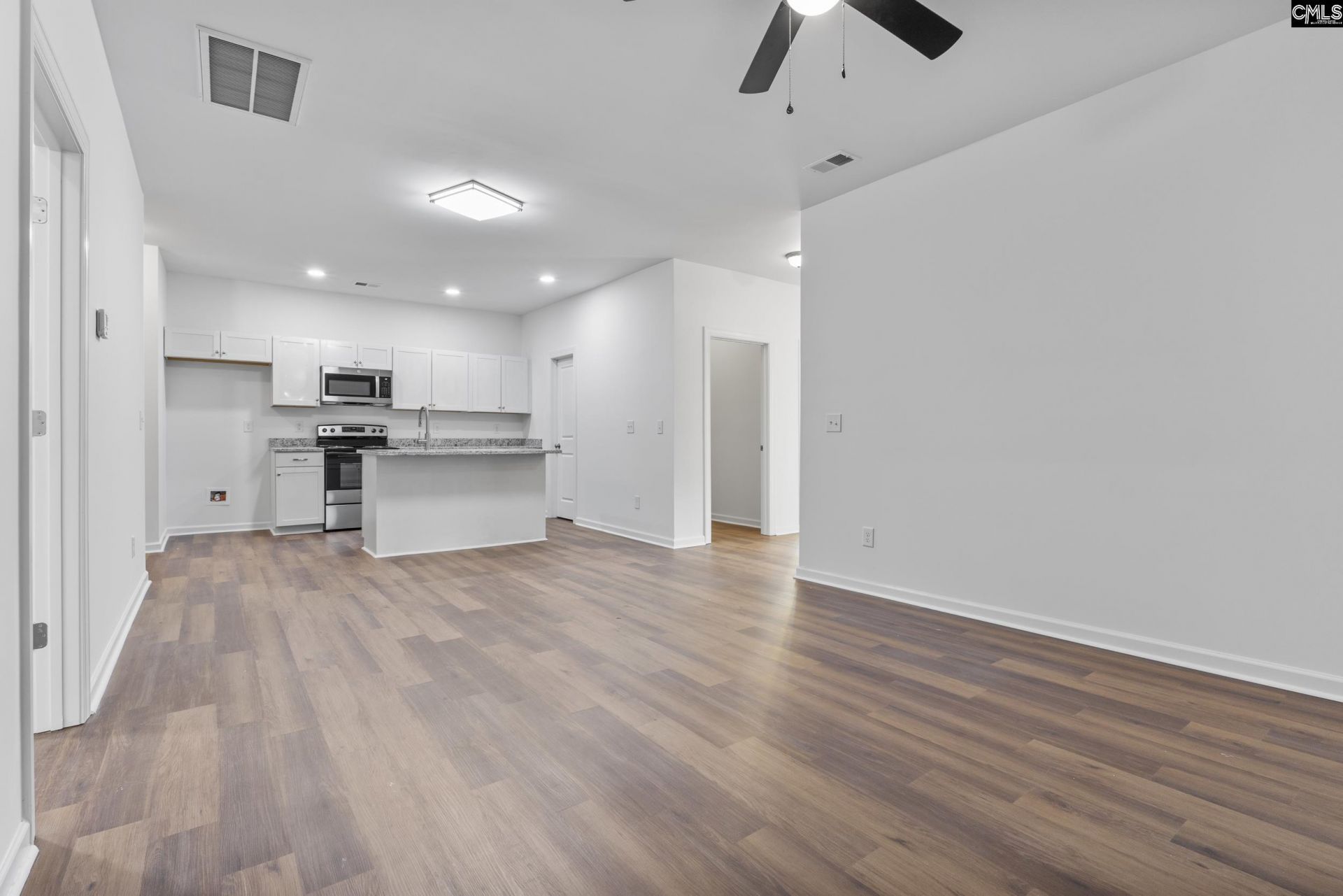 921 Prescott Road Photo 27
