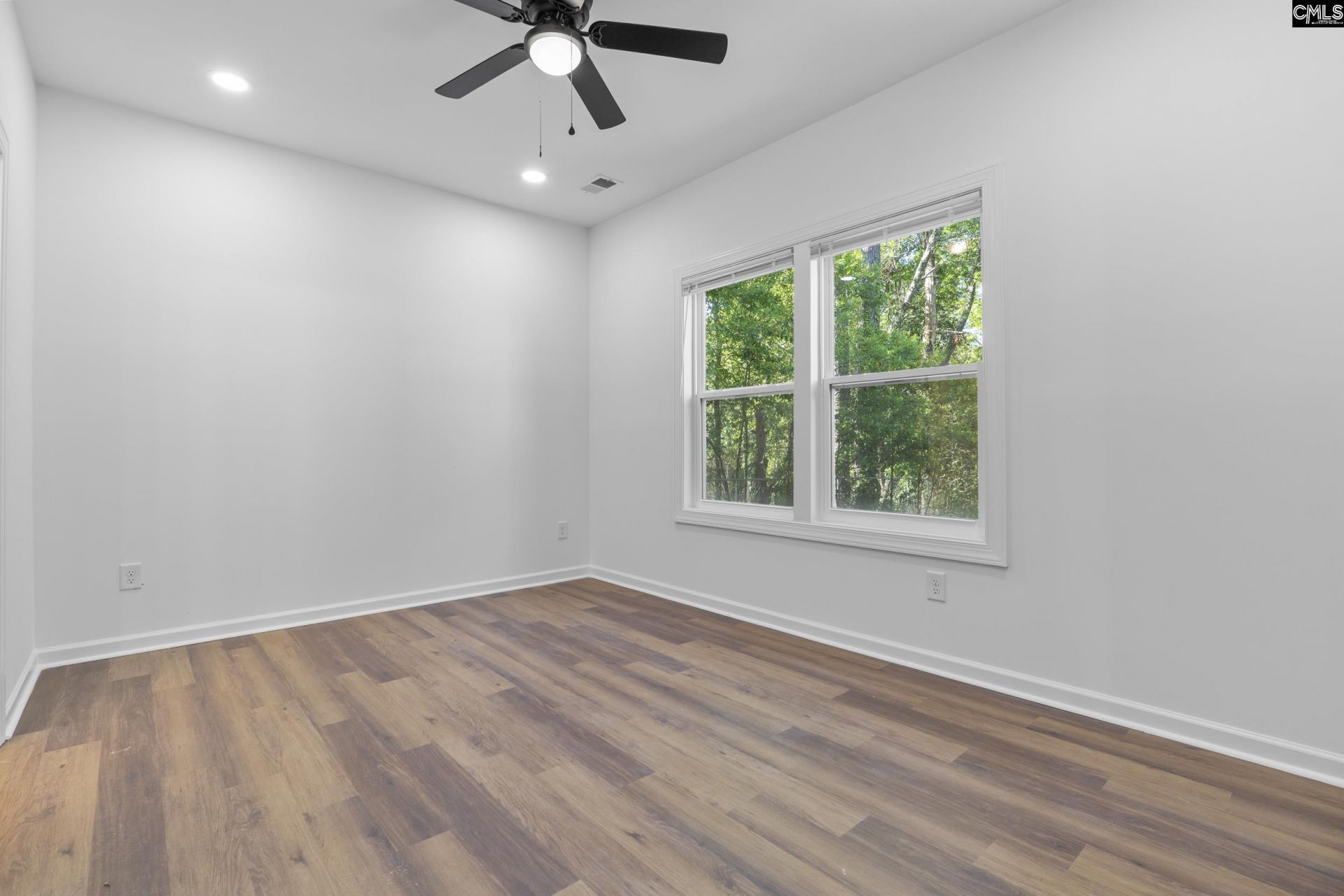 921 Prescott Road Photo 39