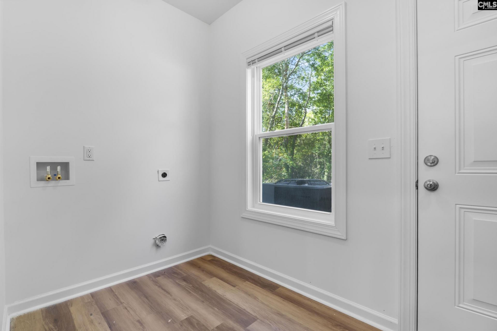 921 Prescott Road Photo 52