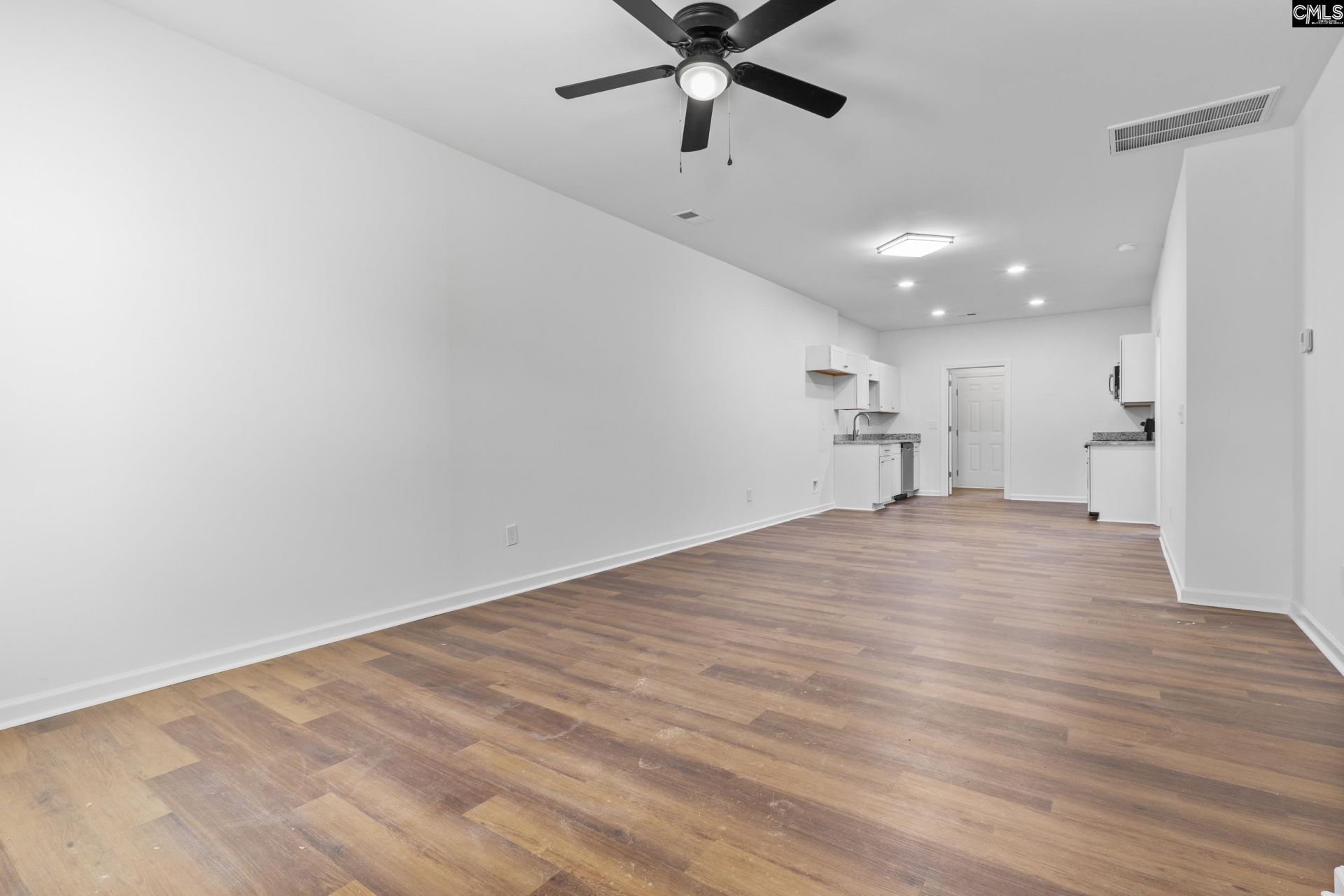 921 Prescott Road Photo 58
