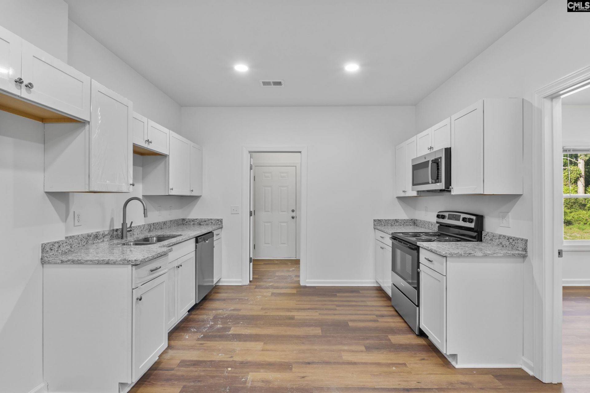 921 Prescott Road Photo 61
