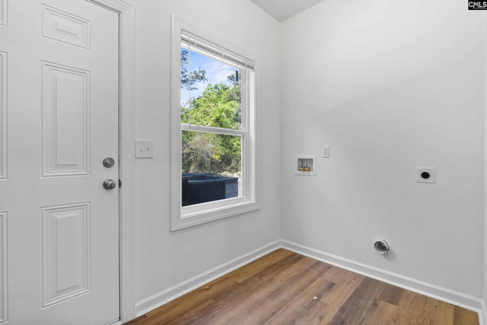 921 Prescott Road Photo 77