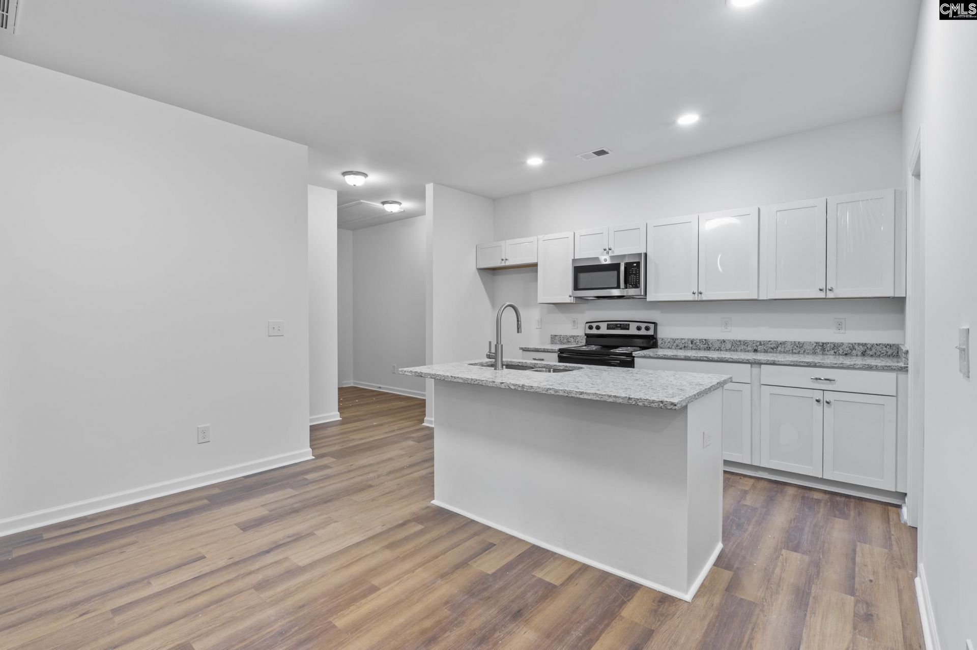921 Prescott Road Photo 89