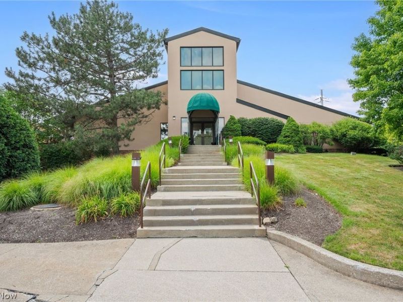 240 Fox Hollow Dr., Unit 403, Mayfield Heights, OH 44124 Photo 39