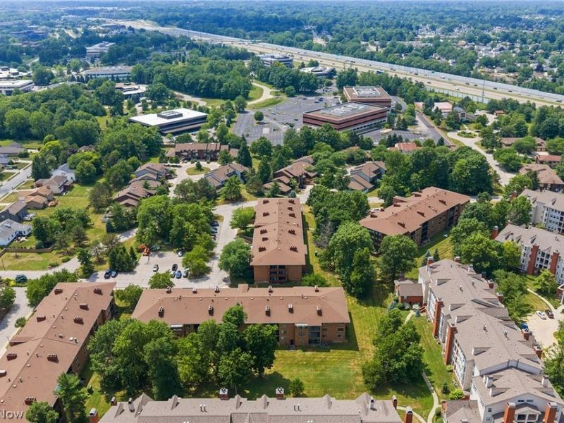240 Fox Hollow Dr., Unit 403, Mayfield Heights, OH 44124 Photo 46