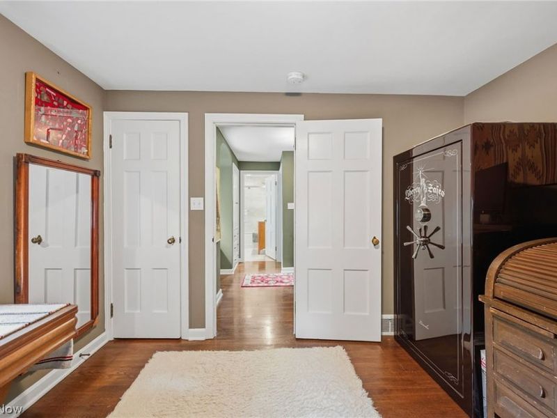 304 Castle Boulevard, Akron, OH 44313 Photo 32