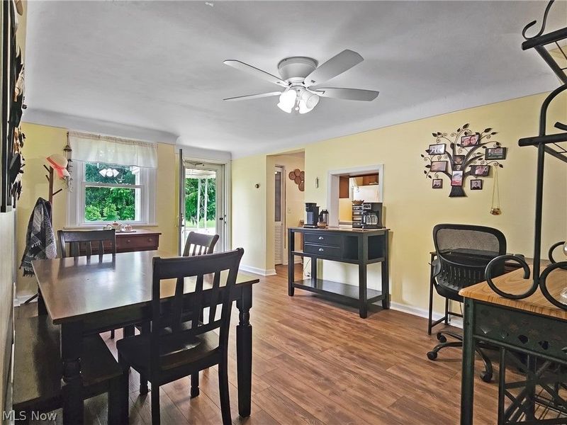 27304 White Road, Willoughby Hills, OH 44092 Photo 12