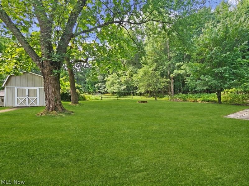 27304 White Road, Willoughby Hills, OH 44092 Photo 35