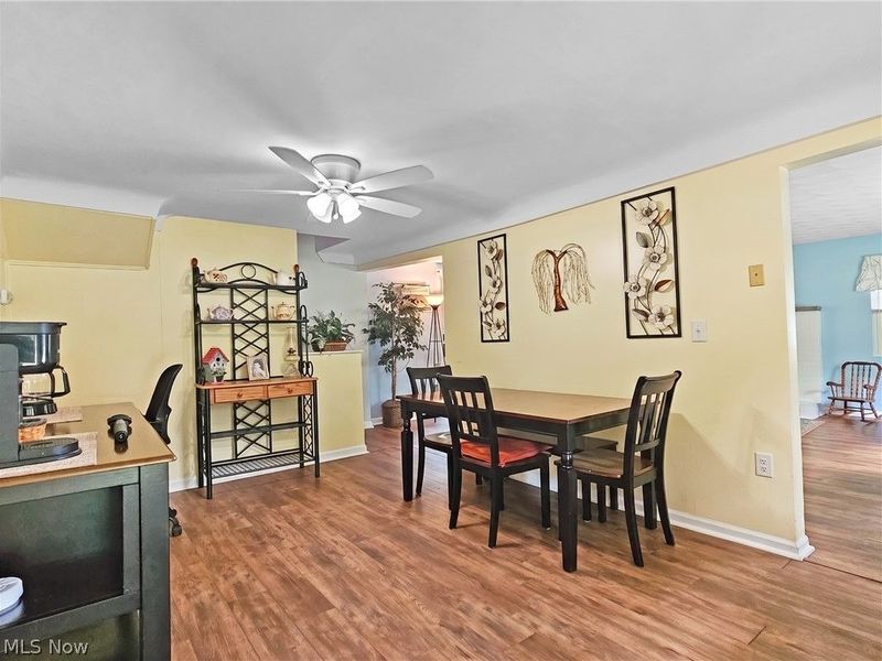 27304 White Road, Willoughby Hills, OH 44092 Photo 8
