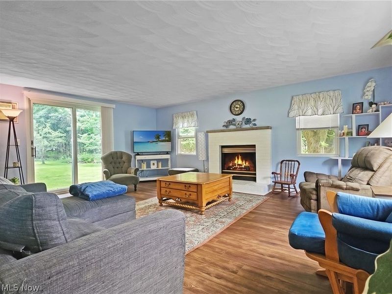 27304 White Road, Willoughby Hills, OH 44092 Photo 9