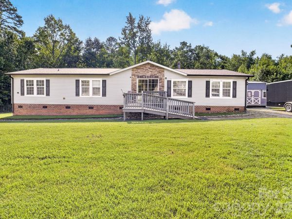 409 Helton Road, Cherryville, NC 28021