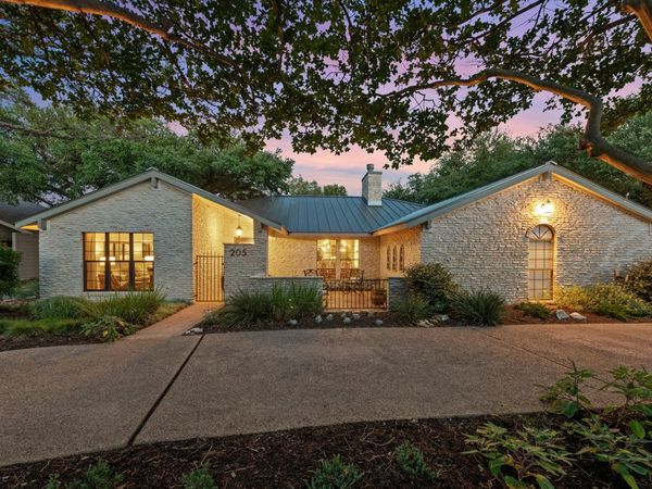 205 Copperleaf RD, Lakeway, TX 78734