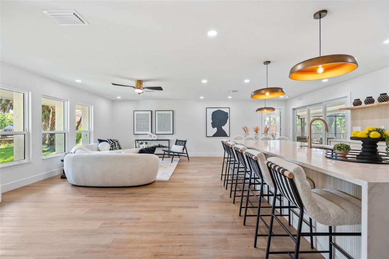 670 Venice Lane, Sarasota, FL 34242 Photo