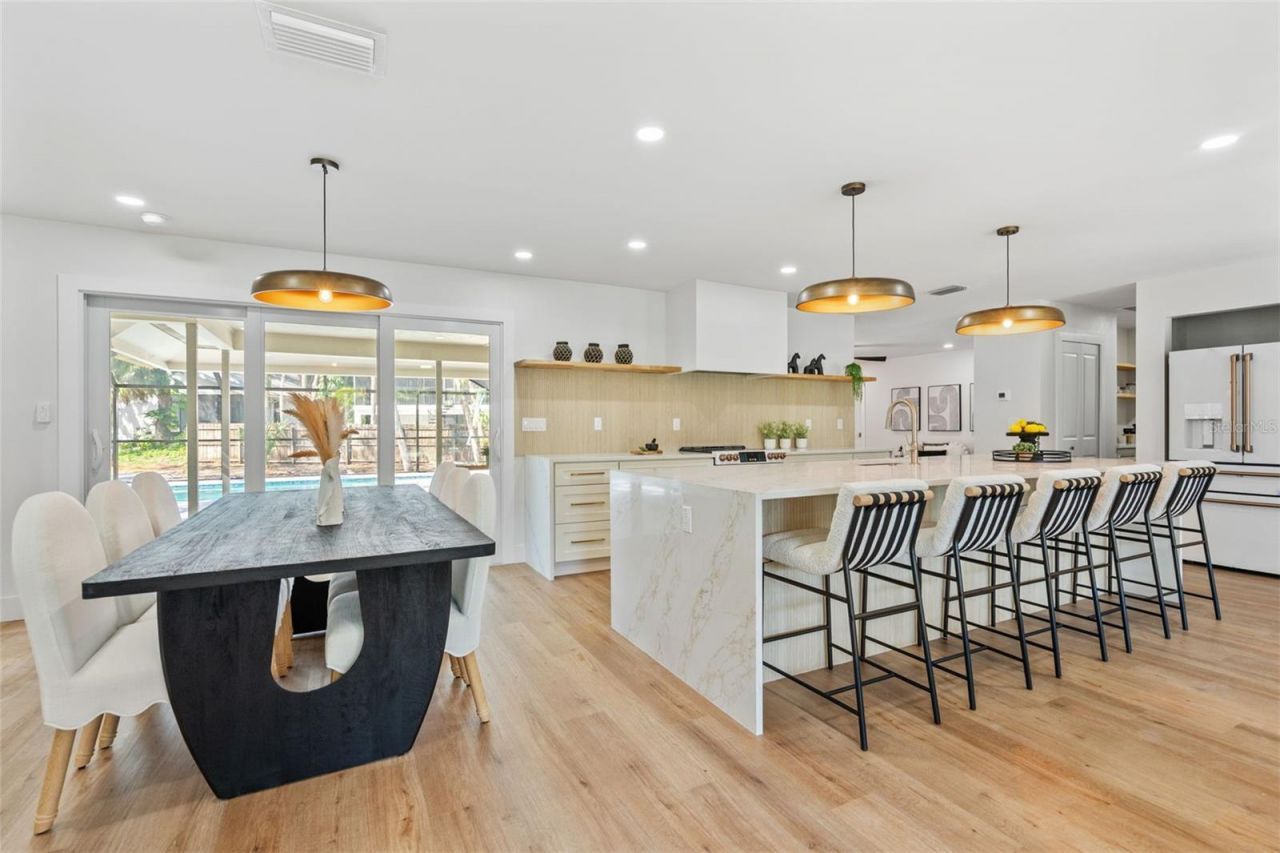 670 Venice Lane, Sarasota, FL 34242 Photo