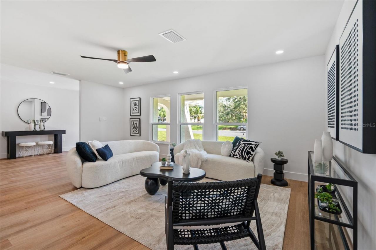 670 Venice Lane, Sarasota, FL 34242 Photo