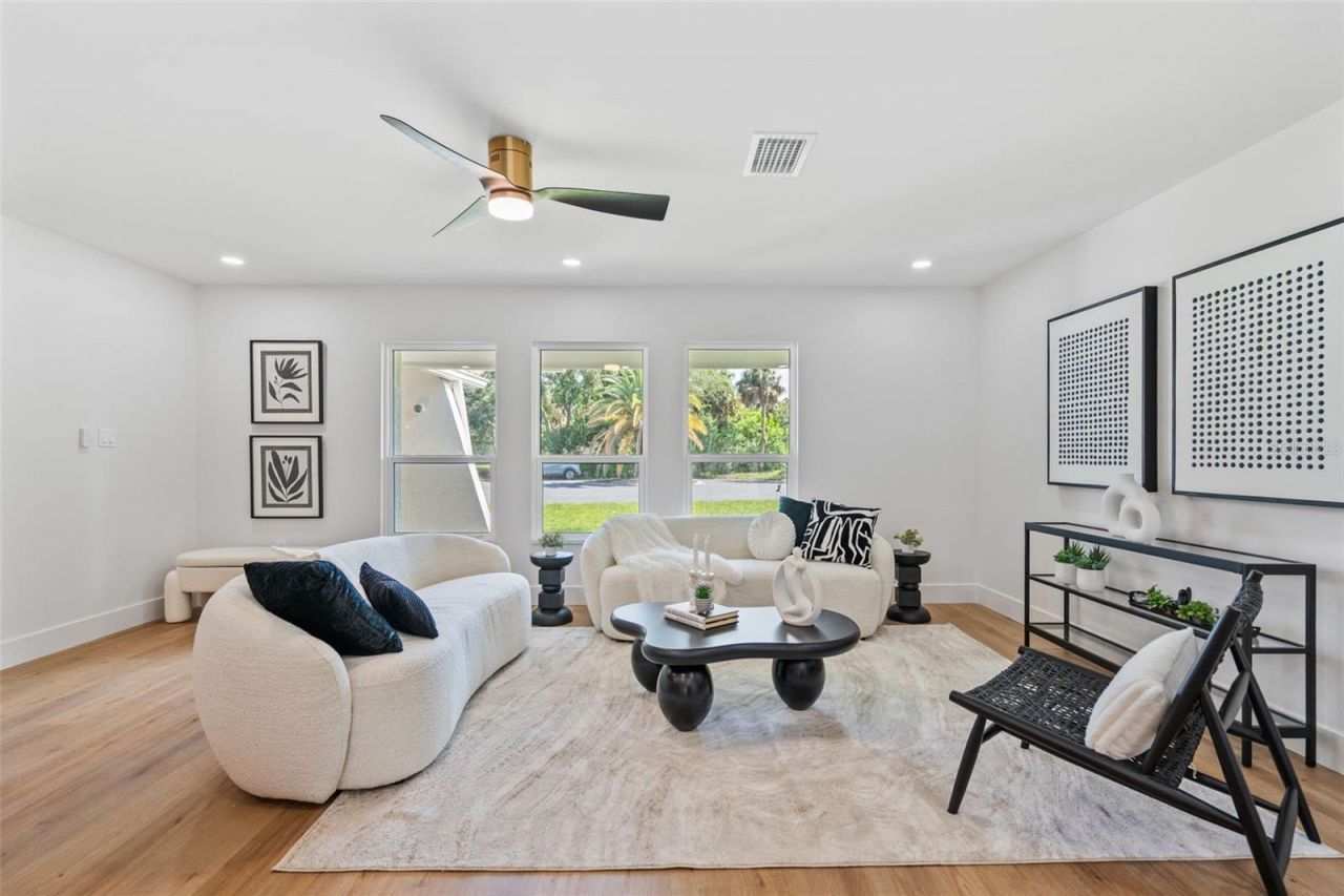 670 Venice Lane, Sarasota, FL 34242 Photo