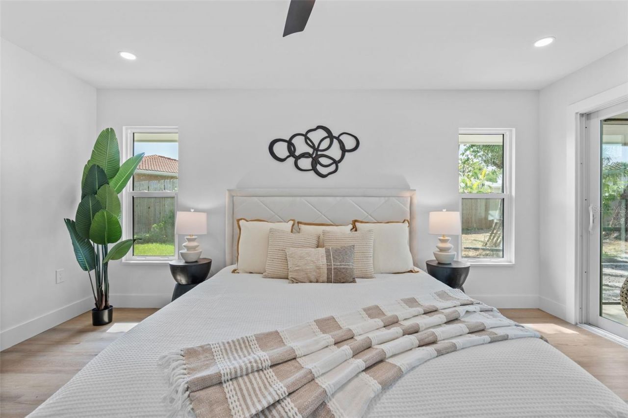 670 Venice Lane, Sarasota, FL 34242 Photo