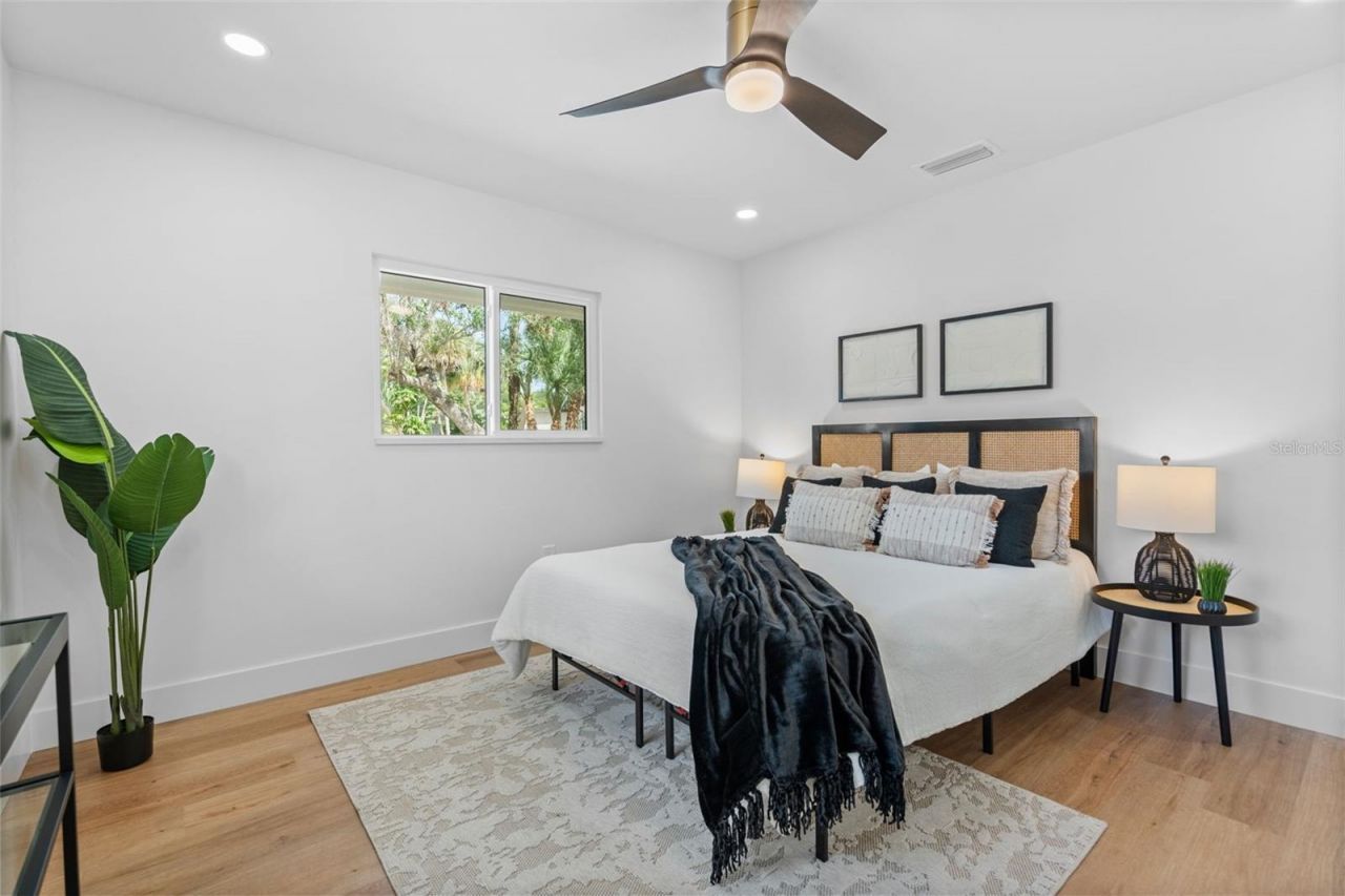 670 Venice Lane, Sarasota, FL 34242 Photo