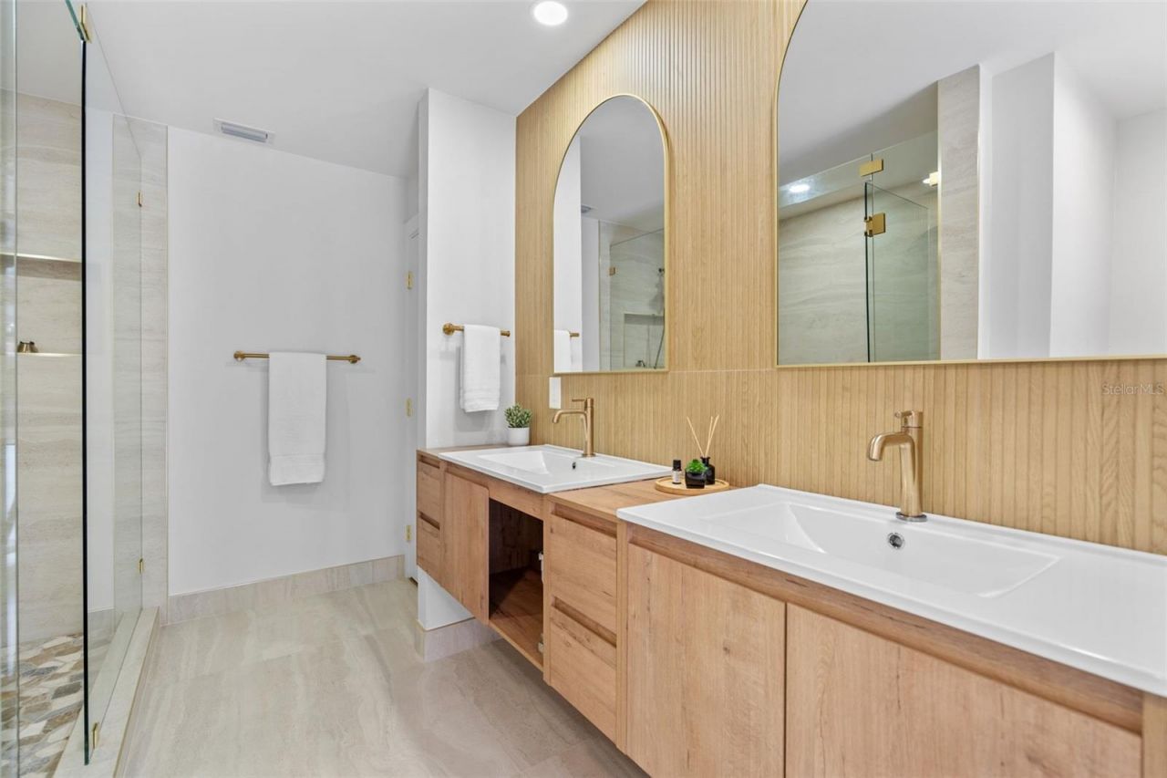 670 Venice Lane, Sarasota, FL 34242 Photo