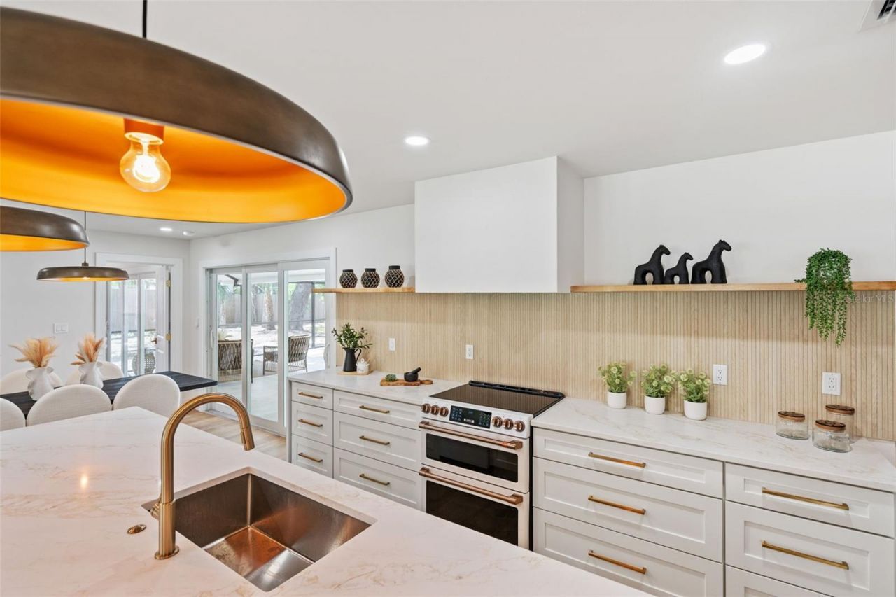 670 Venice Lane, Sarasota, FL 34242 Photo