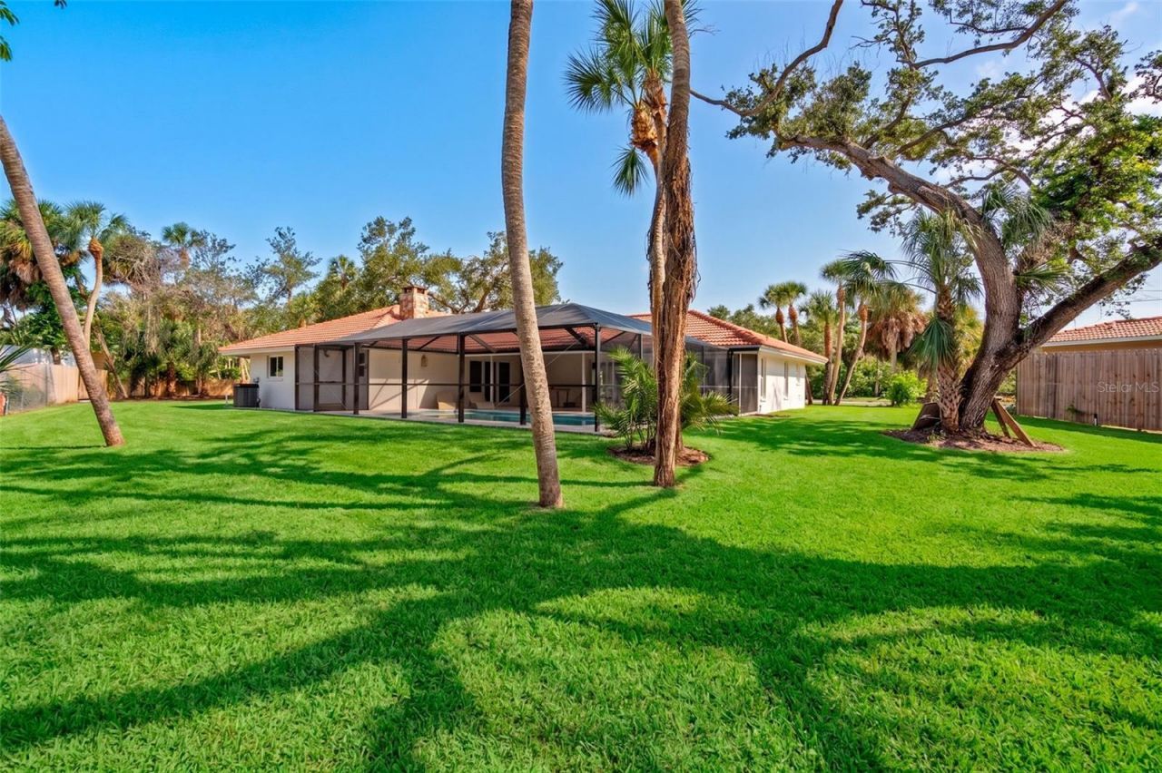 670 Venice Lane, Sarasota, FL 34242 Photo