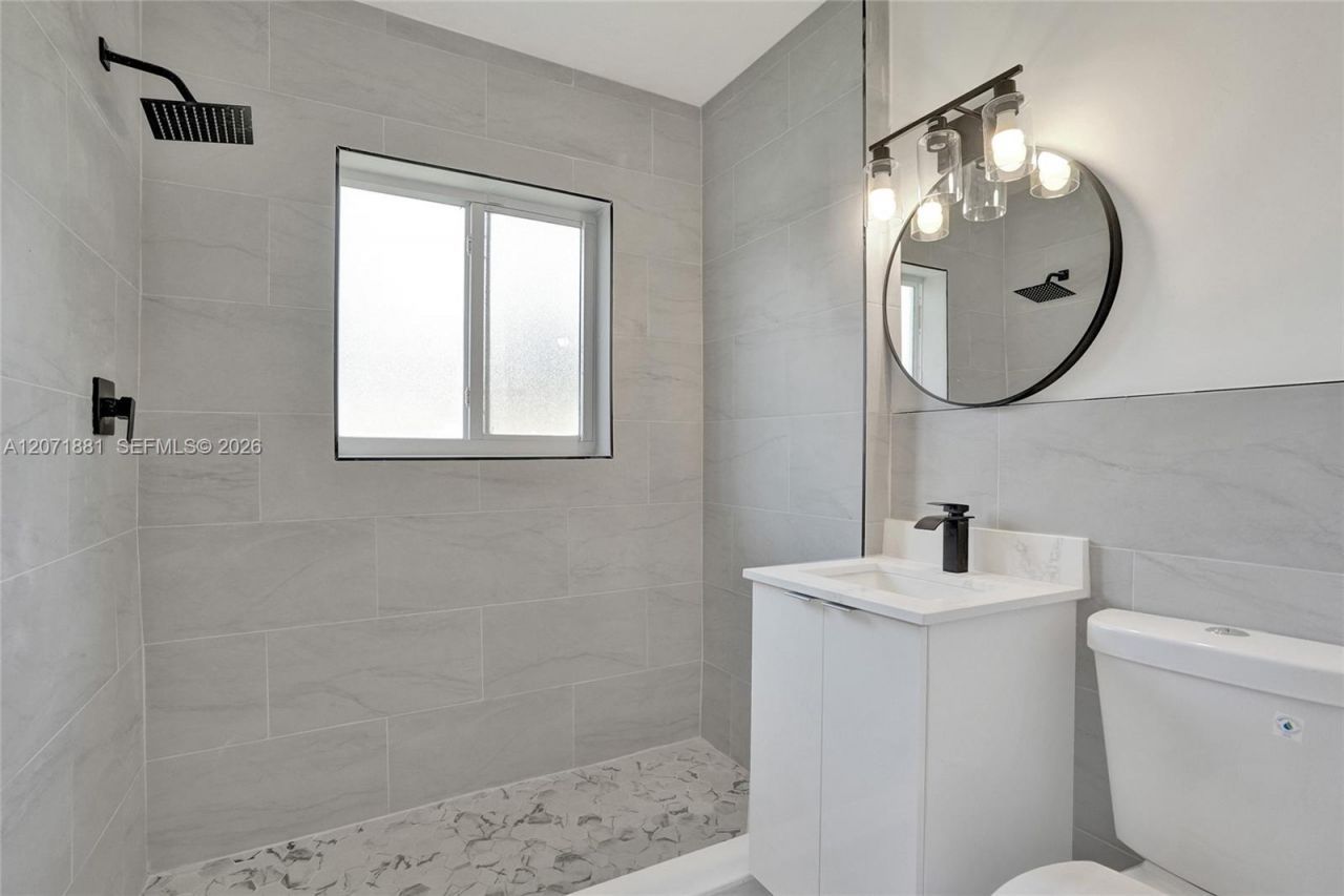 811 Finley Ct, Hollywood, FL 33020 Photo