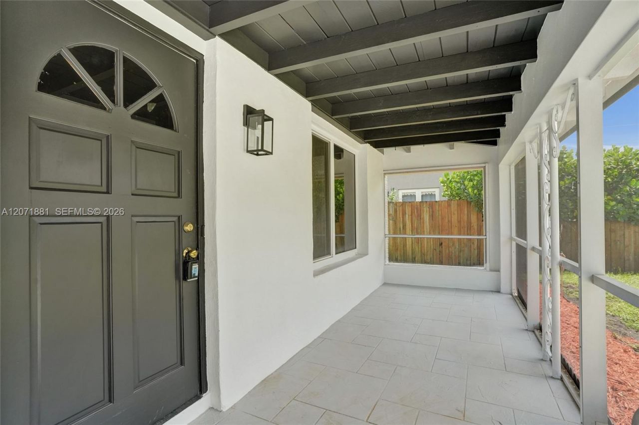 811 Finley Ct, Hollywood, FL 33020 Photo