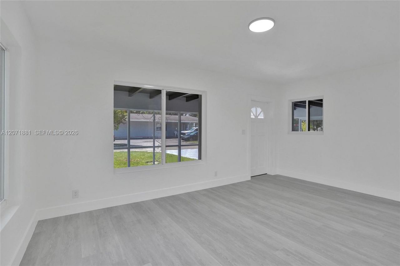 811 Finley Ct, Hollywood, FL 33020 Photo