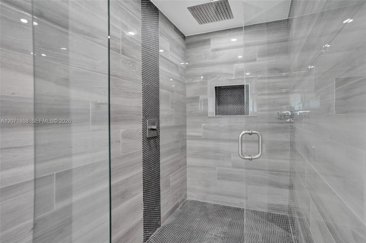 2615 NE 26th St, Fort Lauderdale, FL 33305 Photo