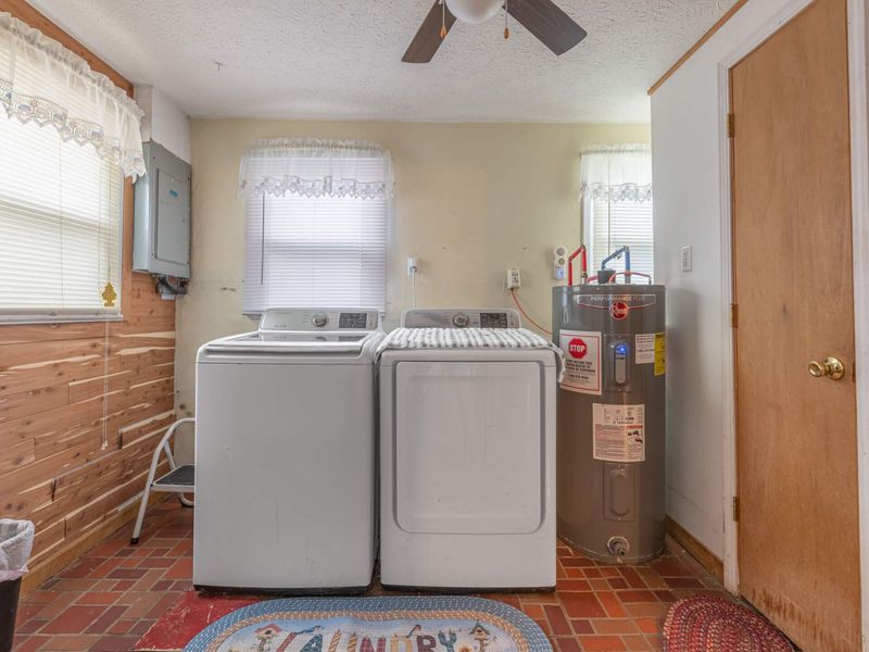 7570 Troy Road, Springfield, OH 45502 Photo 22