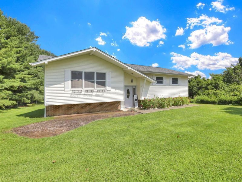1250 Rockmill Road NW, Lancaster, OH 43130 Photo 3