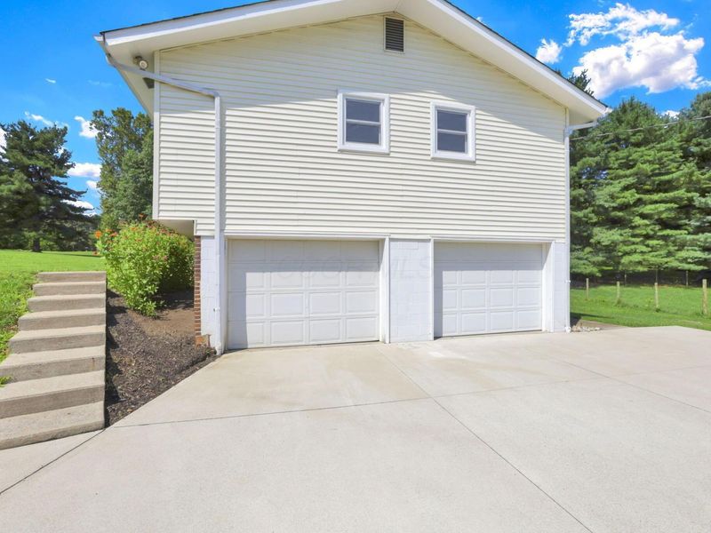 1250 Rockmill Road NW, Lancaster, OH 43130 Photo 4